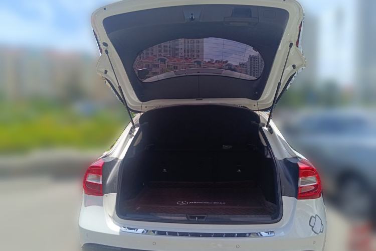 Used Mercedes-Benz GLA 2016 GLA 200 Sport Edition Trunk