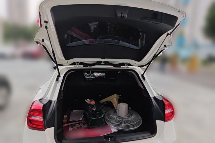 Used Mercedes-Benz GLA 2016 GLA 200 Fashion Model Trunk