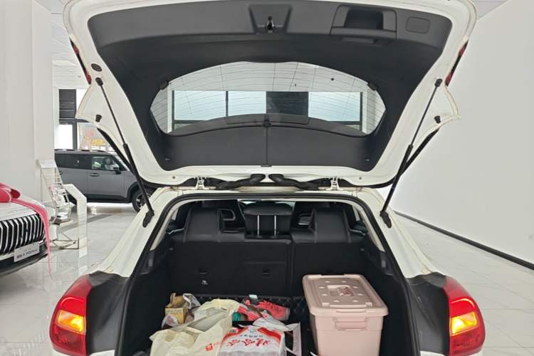 Used Mercedes-Benz GLA 2016 GLA 200 Sport Edition Trunk