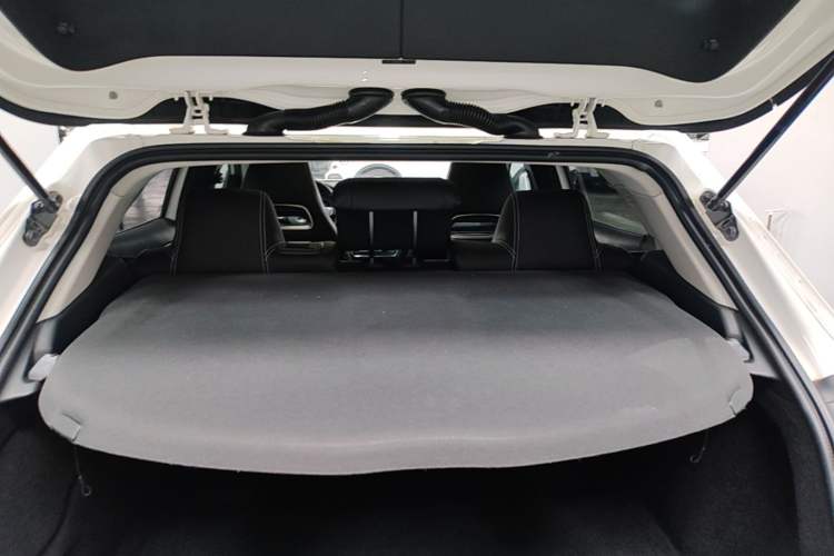 Used Mercedes-Benz GLA 2016 GLA 200 Fashion Model Trunk