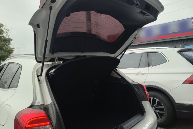 Used Mercedes-Benz GLA 2016 GLA 220 4MATIC Fashion Edition Trunk