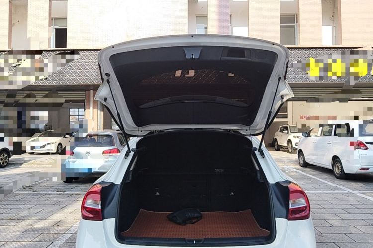 Used Mercedes-Benz GLA 2016 GLA 200 Sport Edition Trunk