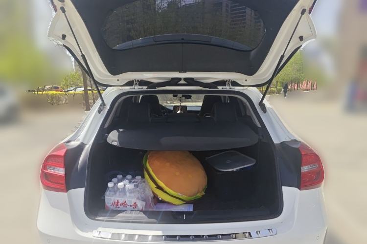 Used Mercedes-Benz GLA 2016 GLA 200 Fashion Model Trunk