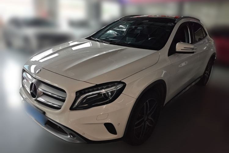Used Mercedes-Benz GLA 2016 GLA 220 4MATIC Fashion Edition Guazi used car, China used car export, Used car for sale, Used cars, Cheapest cars for sale