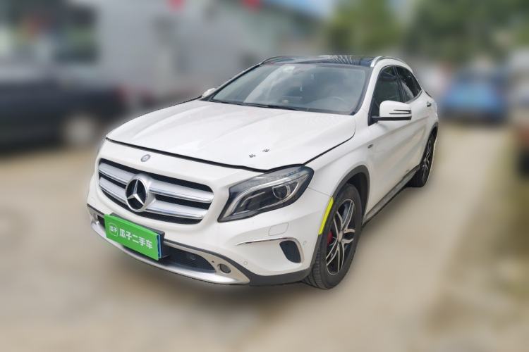 Used Mercedes-Benz GLA 2016 GLA 200 Fashion Model Guazi used car, China used car export, Used car for sale, Used cars, Cheapest cars for sale