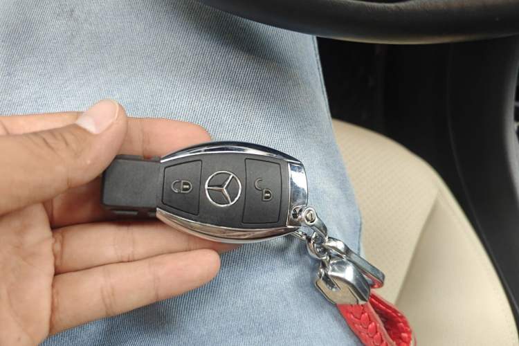 Used Mercedes-Benz GLA 2016 GLA 220 4MATIC Fashion Edition Vehicle Key