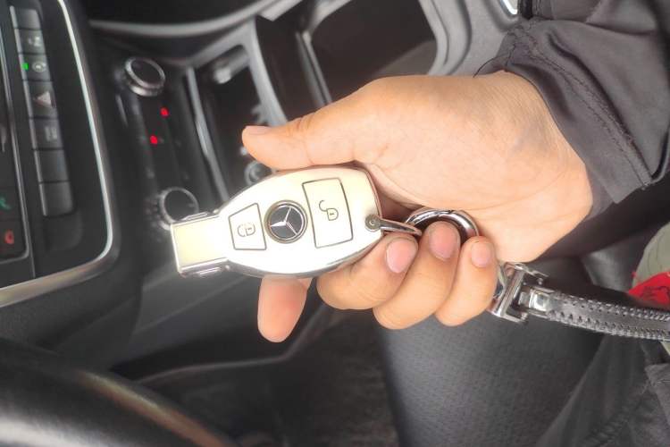 Used Mercedes-Benz GLA 2016 GLA 200 Fashion Model Vehicle Key