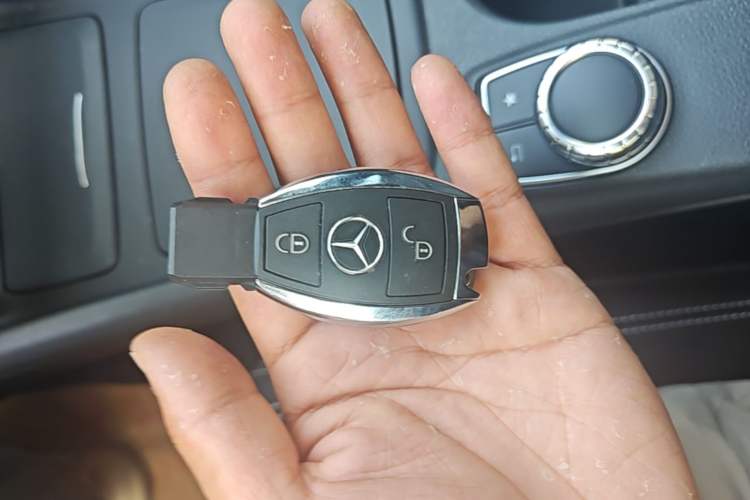 Used Mercedes-Benz GLA 2016 GLA 200 Sport Edition Vehicle Key