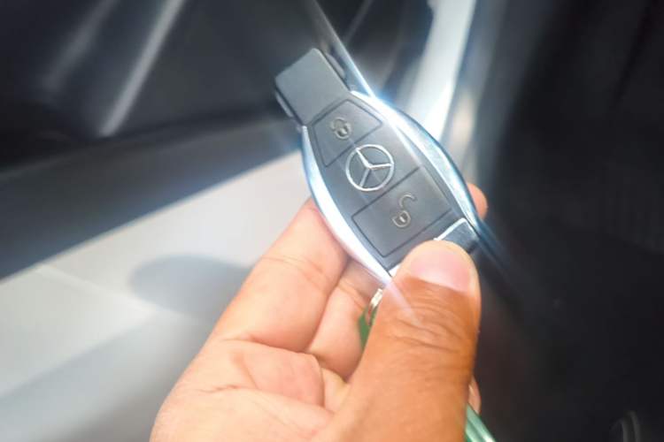 Used Mercedes-Benz GLA 2016 GLA 200 Fashion Model Vehicle Key