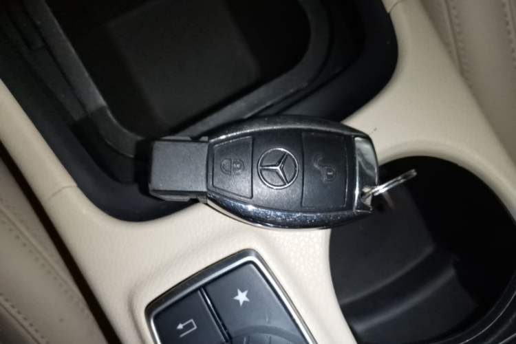 Used Mercedes-Benz GLA 2016 GLA 200 Sport Edition Vehicle Key