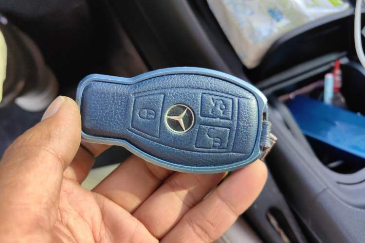 Used Mercedes-Benz GLA 2016 GLA 220 4MATIC Luxury Model Vehicle Key
