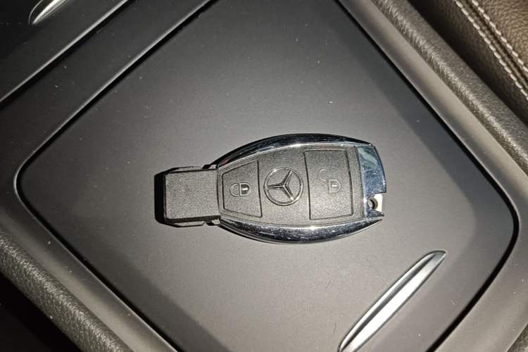 Used Mercedes-Benz GLA 2016 GLA 200 Fashion Model Vehicle Key