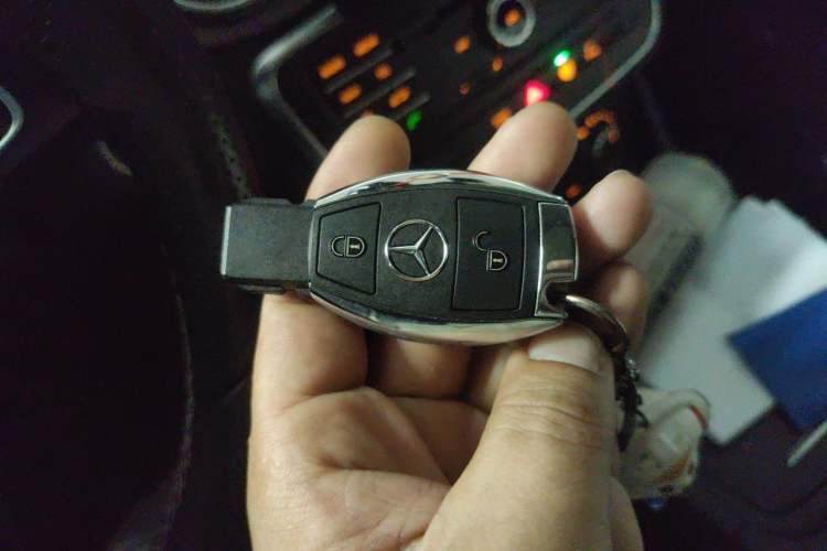 Used Mercedes-Benz GLA 2016 GLA 200 Fashion Model Vehicle Key