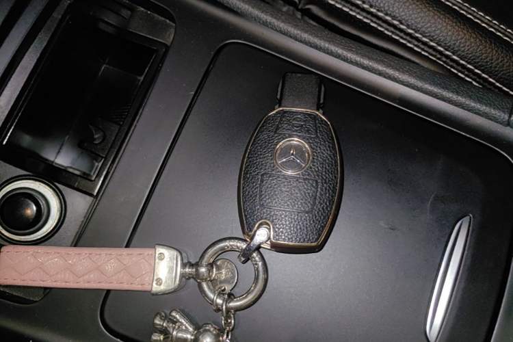Used Mercedes-Benz GLA 2016 GLA 200 Fashion Model Vehicle Key