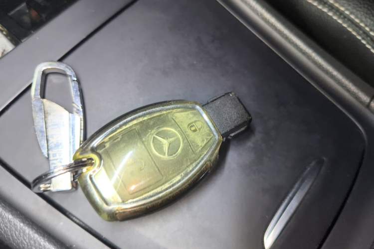 Used Mercedes-Benz GLA 2016 GLA 200 Fashion Model Vehicle Key