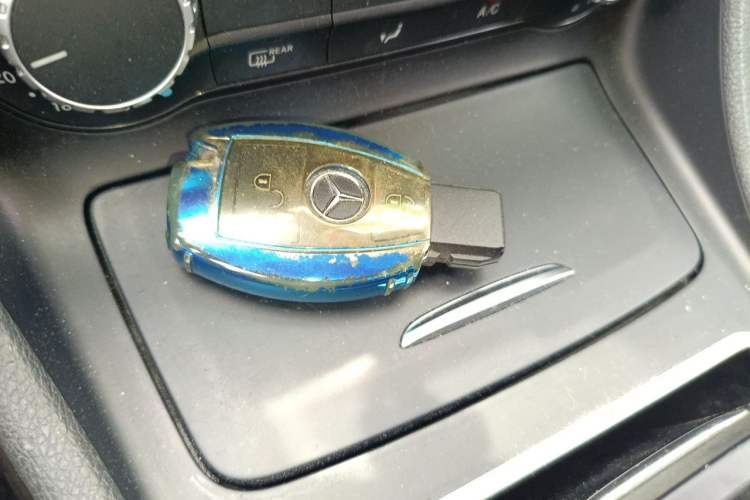 Used Mercedes-Benz GLA 2016 GLA 200 Sport Edition Vehicle Key