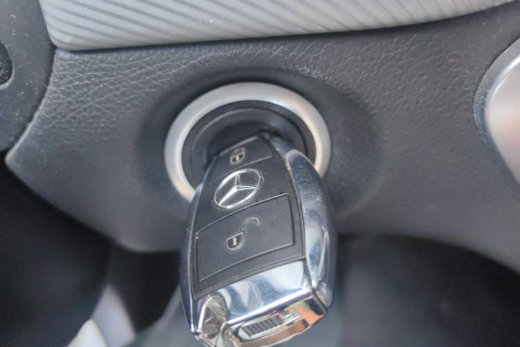 Used Mercedes-Benz GLA 2016 GLA 200 Sport Edition Vehicle Key