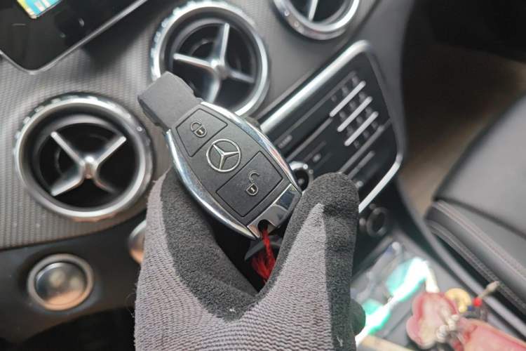 Used Mercedes-Benz GLA 2016 GLA 200 Sport Edition Vehicle Key