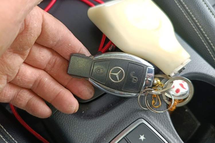 Used Mercedes-Benz GLA 2016 GLA 200 Fashion Model Vehicle Key