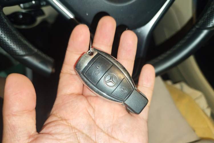 Used Mercedes-Benz GLA 2016 GLA 200 Sport Edition Vehicle Key