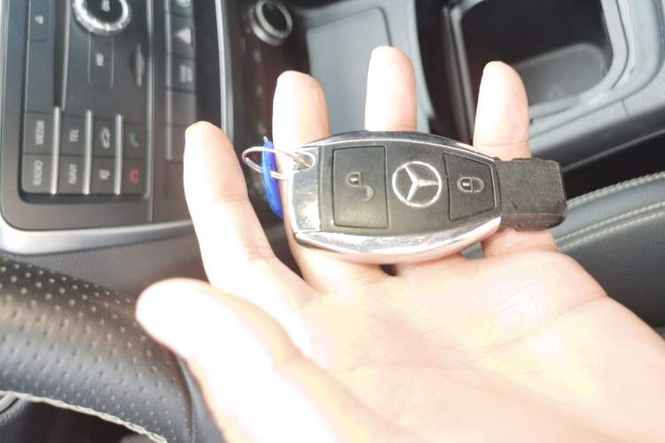 Used Mercedes-Benz GLA 2016 GLA 200 Fashion Model Vehicle Key