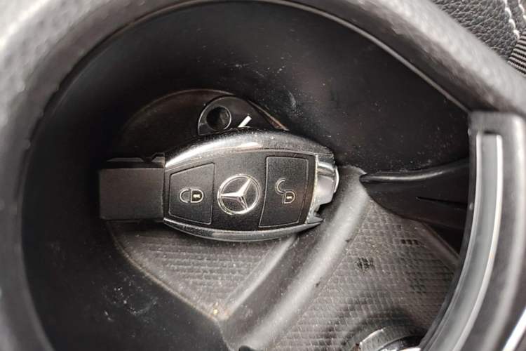 Used Mercedes-Benz GLA 2016 GLA 220 4MATIC Fashion Edition Vehicle Key