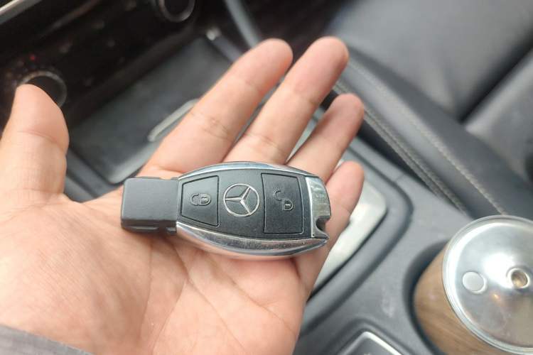 Used Mercedes-Benz GLA 2016 GLA 200 Fashion Model Vehicle Key