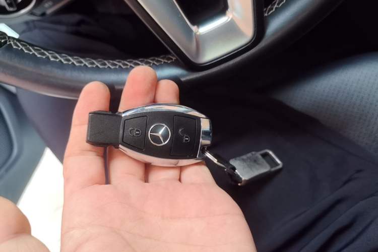Used Mercedes-Benz GLA 2016 GLA 200 Fashion Model Vehicle Key