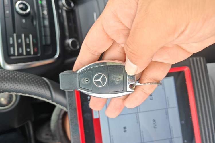 Used Mercedes-Benz GLA 2016 GLA 200 Fashion Model Vehicle Key