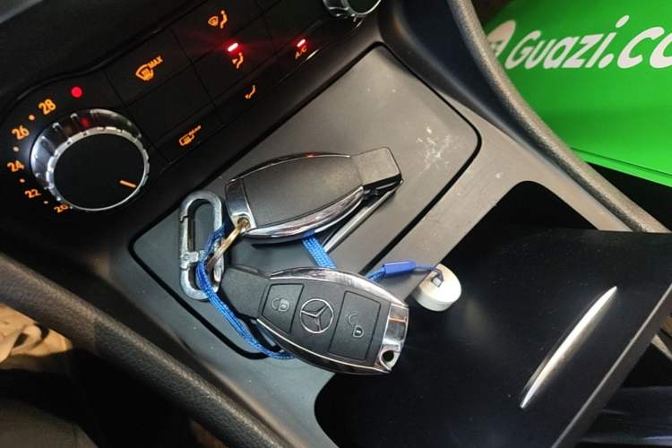 Used Mercedes-Benz GLA 2016 GLA 200 Fashion Model Vehicle Key