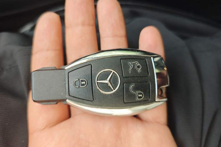 Used Mercedes-Benz GLA 2016 GLA 220 4MATIC Luxury Model Vehicle Key