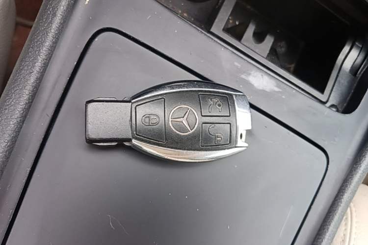 Used Mercedes-Benz GLA 2016 GLA 220 4MATIC Luxury Model Vehicle Key