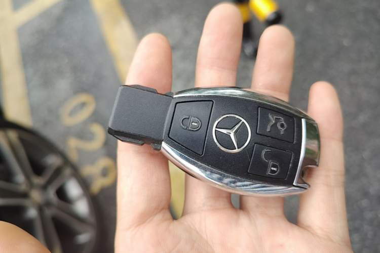 Used Mercedes-Benz GLA 2016 GLA 220 4MATIC Luxury Model Vehicle Key
