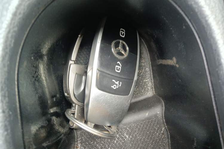 Used Mercedes-Benz GLA 2016 GLA 200 Fashion Model Vehicle Key