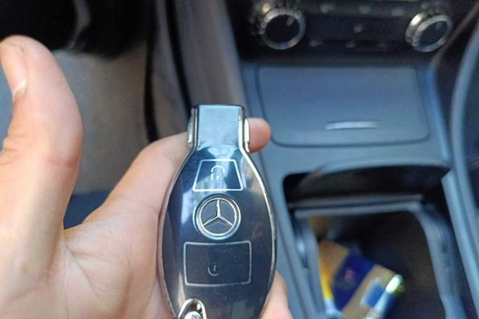 Used Mercedes-Benz GLA 2016 GLA 220 4MATIC Fashion Edition Vehicle Key