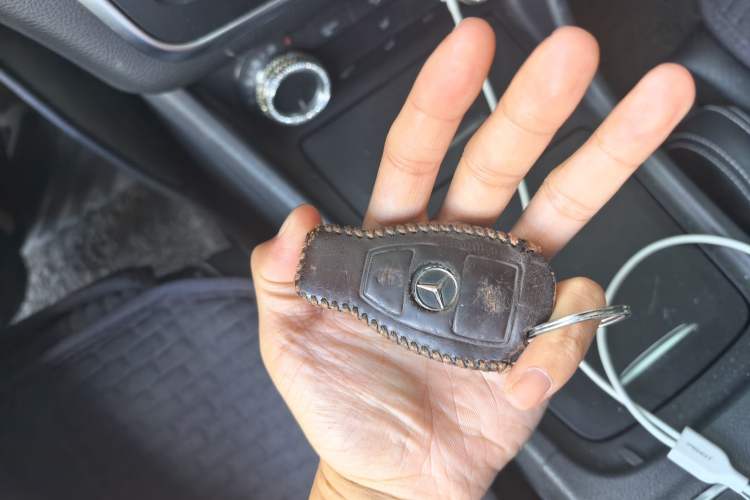 Used Mercedes-Benz GLA 2016 GLA 200 Fashion Model Vehicle Key