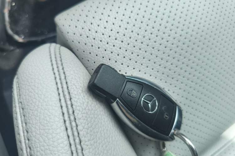 Used Mercedes-Benz GLA 2016 GLA 220 4MATIC Fashion Edition Vehicle Key