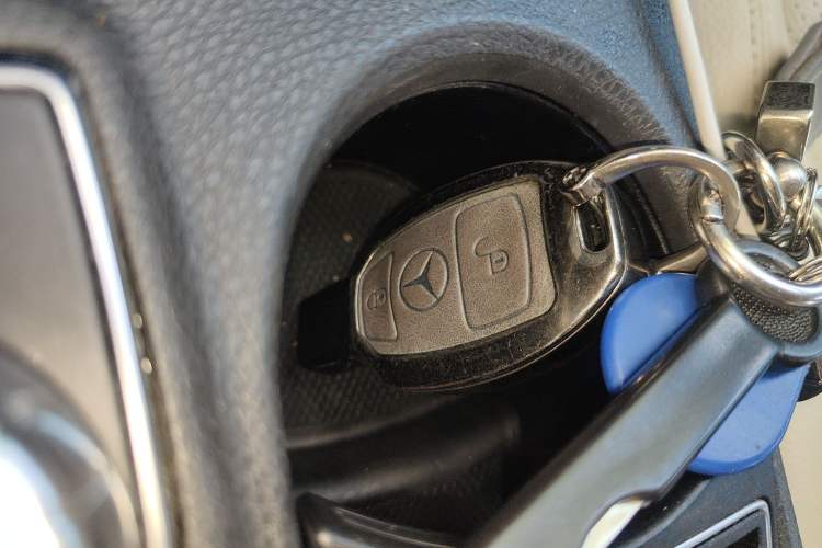 Used Mercedes-Benz GLA 2016 GLA 220 4MATIC Fashion Edition Vehicle Key