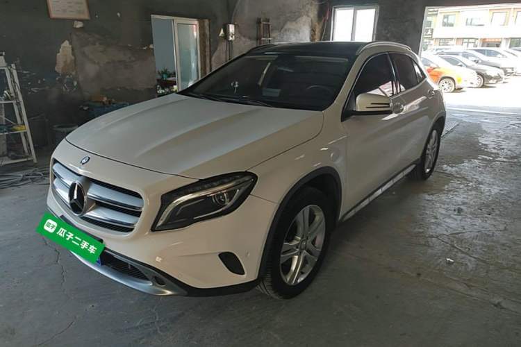 Used Mercedes-Benz GLA 2016 GLA 200 Sport Edition Guazi used car, China used car export, Used car for sale, Used  cars, Cheapest cars for sale