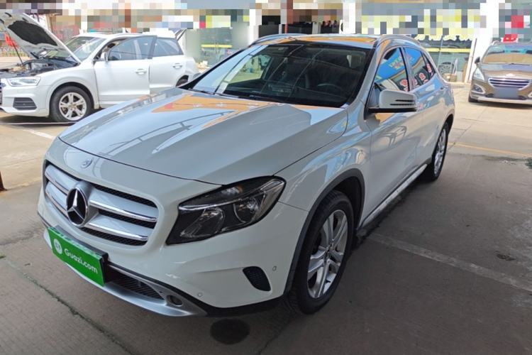 Used Mercedes-Benz GLA 2016 GLA 200 Sport Edition Guazi used car, China used car export, Used car for sale, Used cars, Cheapest cars for sale