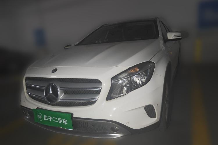 Used Mercedes-Benz GLA 2016 GLA 200 Sport Edition Guazi used car, China used car export, Used car for sale, Used cars, Cheapest cars for sale