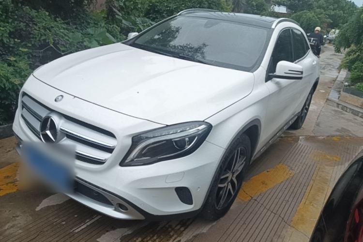 Used Mercedes-Benz GLA 2016 GLA 200 Fashion Model Guazi used car, China used car export, Used car for sale, Used cars, Cheapest cars for sale