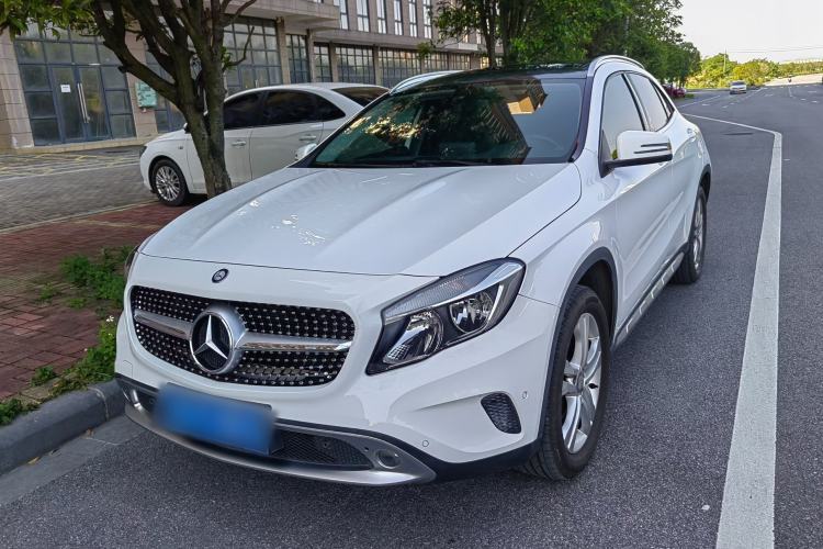Ojetý Mercedes-Benz GLA 2016 GLA 200 Sport Edition Guazi used car, China used car export, Used car for sale, Used  cars, Cheapest cars for sale
