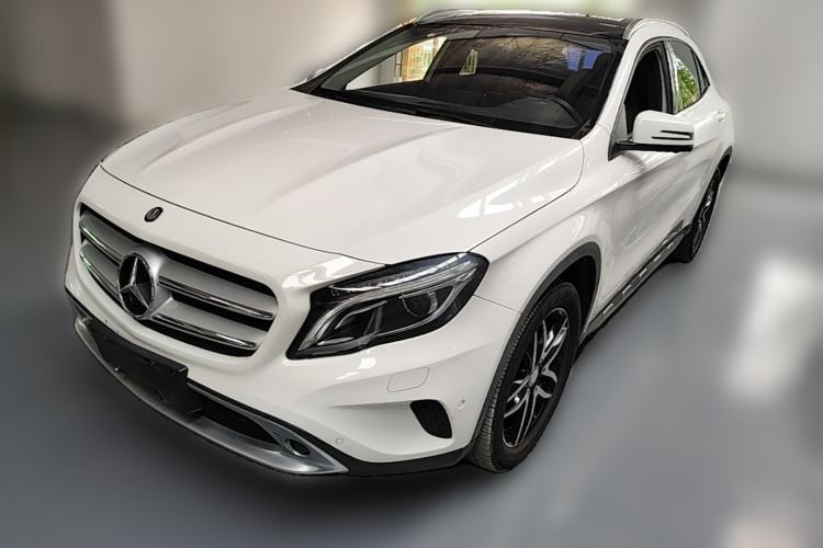 Used Mercedes-Benz GLA 2016 GLA 200 Fashion Model Guazi used car, China used car export, Used car for sale, Used cars, Cheapest cars for sale
