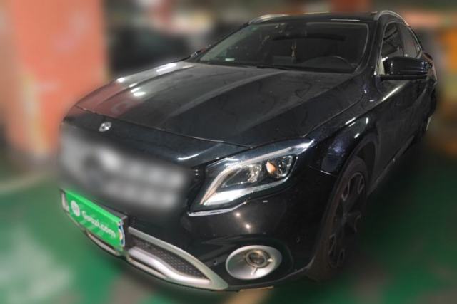 Used Mercedes-Benz GLA 2017 GLA 220 4MATIC Fashion Model
