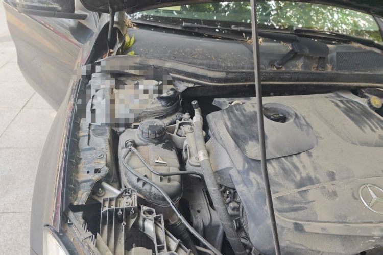 Used Mercedes-Benz GLA 2017 GLA 200 Sport Edition Engine Bay Right