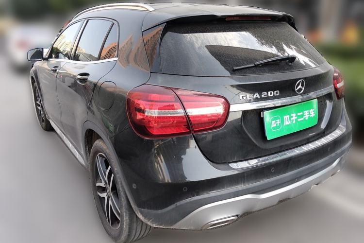 Used Mercedes-Benz GLA 2017 GLA 200 Fashion Model Rear Left 45 Deg
