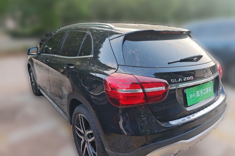 Used Mercedes-Benz GLA 2017 GLA 200 Fashion Model Rear Left 45 Deg