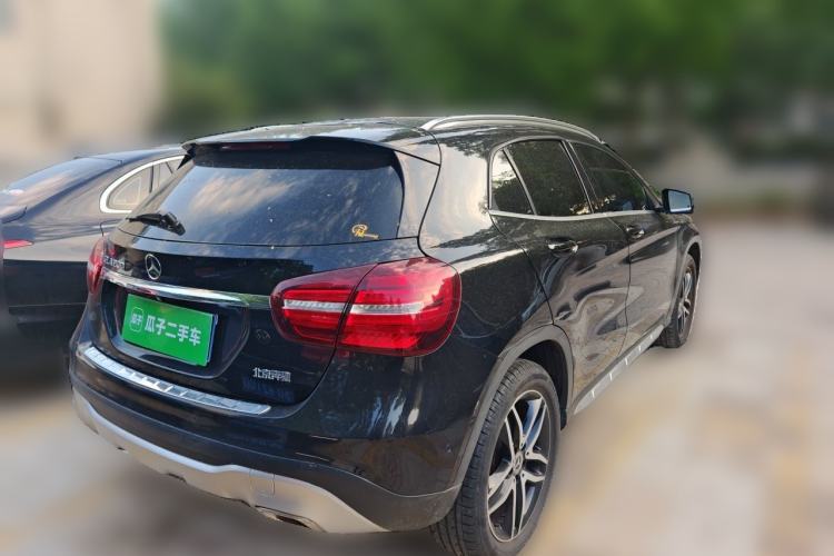 Used Mercedes-Benz GLA 2017 GLA 200 Fashion Model Rear Right 45 Deg