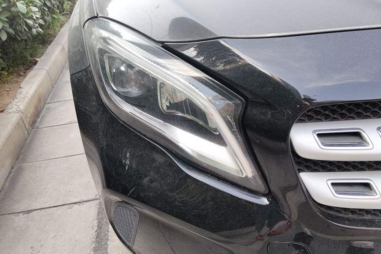 Used Mercedes-Benz GLA 2017 GLA 200 Fashion Model Right Front Headlight
